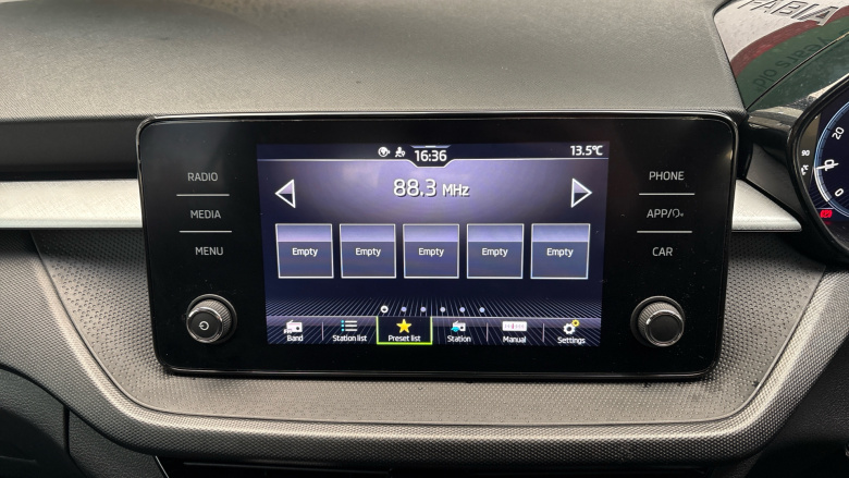 Skoda Fabia 1.0 MPI 80 Colour Edition 5dr Petrol Hatchback